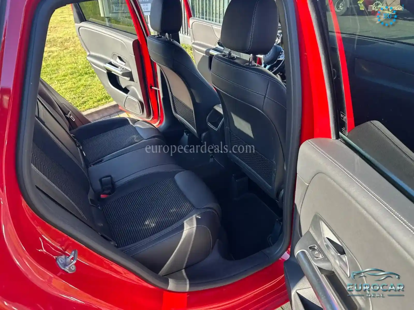 Mercedes-Benz B 220