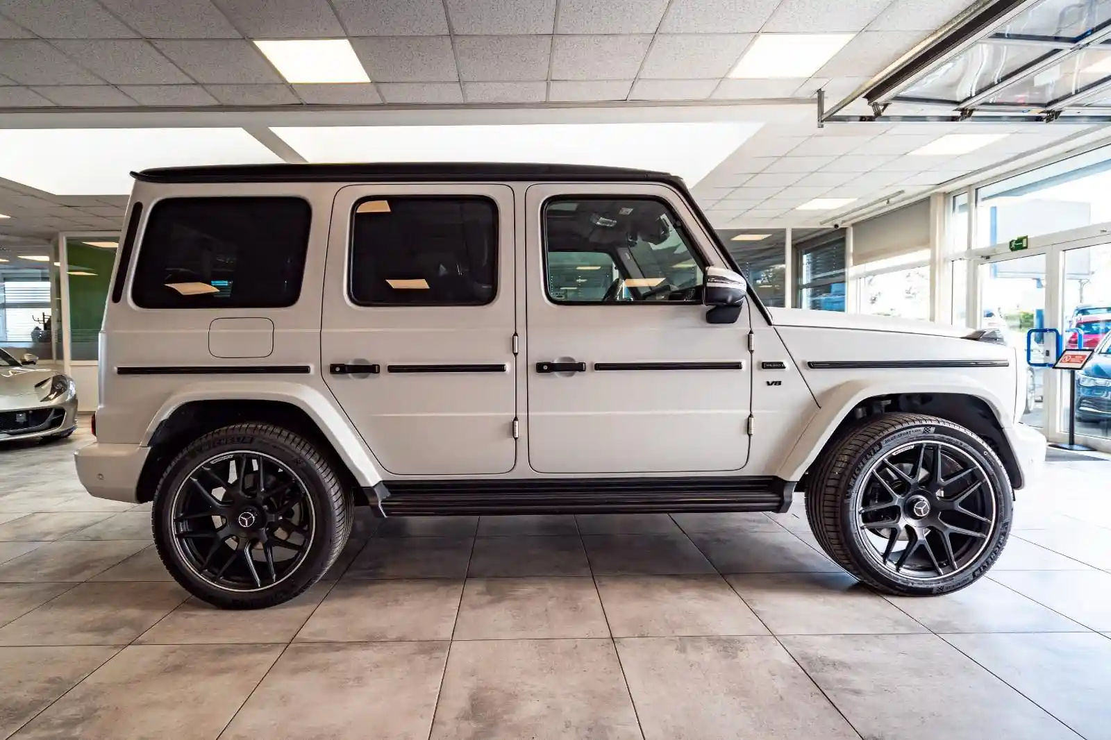 Mercedes-Benz G 500