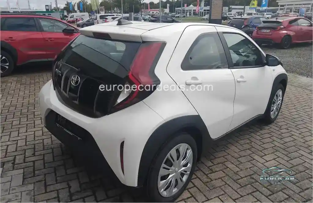 Toyota Aygo (X)