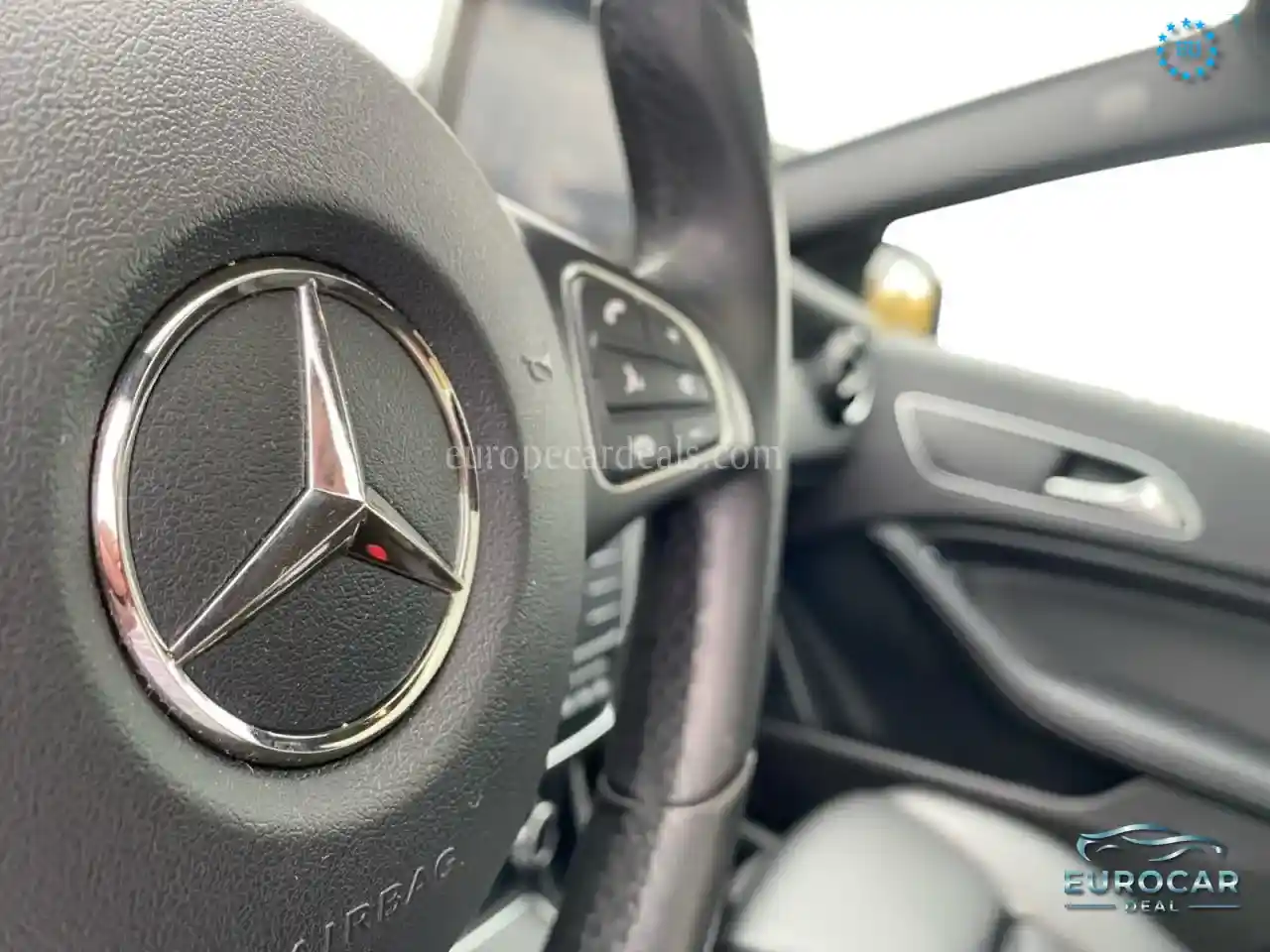 Mercedes-Benz A 220