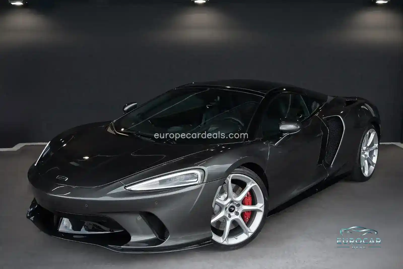 McLaren GT
