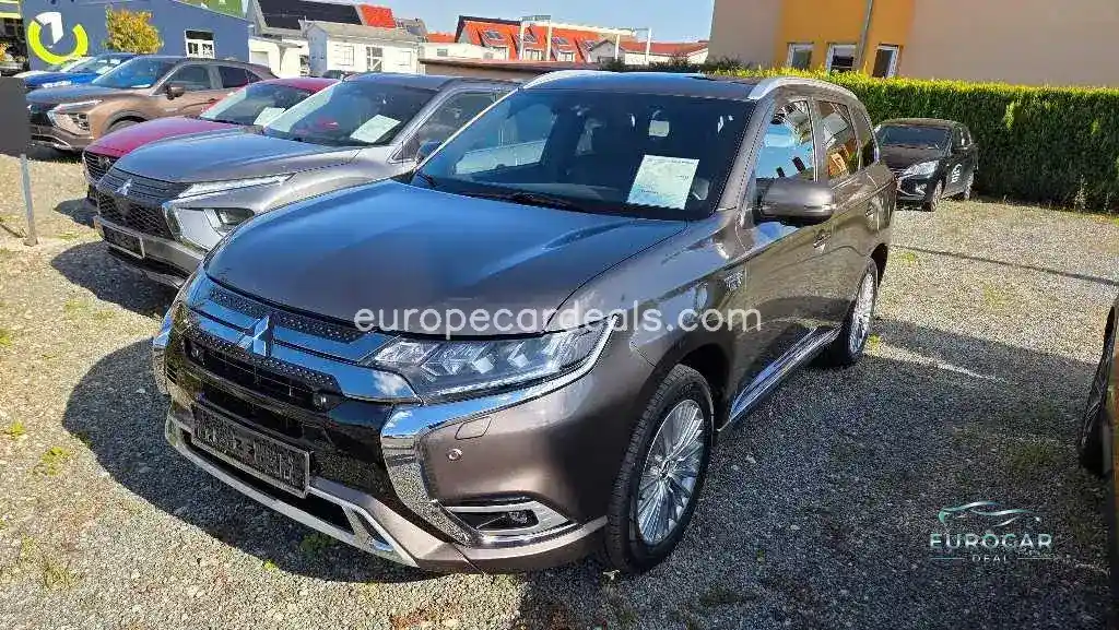 Mitsubishi Plug-in Hybrid Outlander