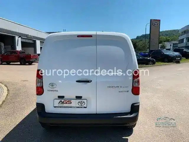 Toyota Proace City