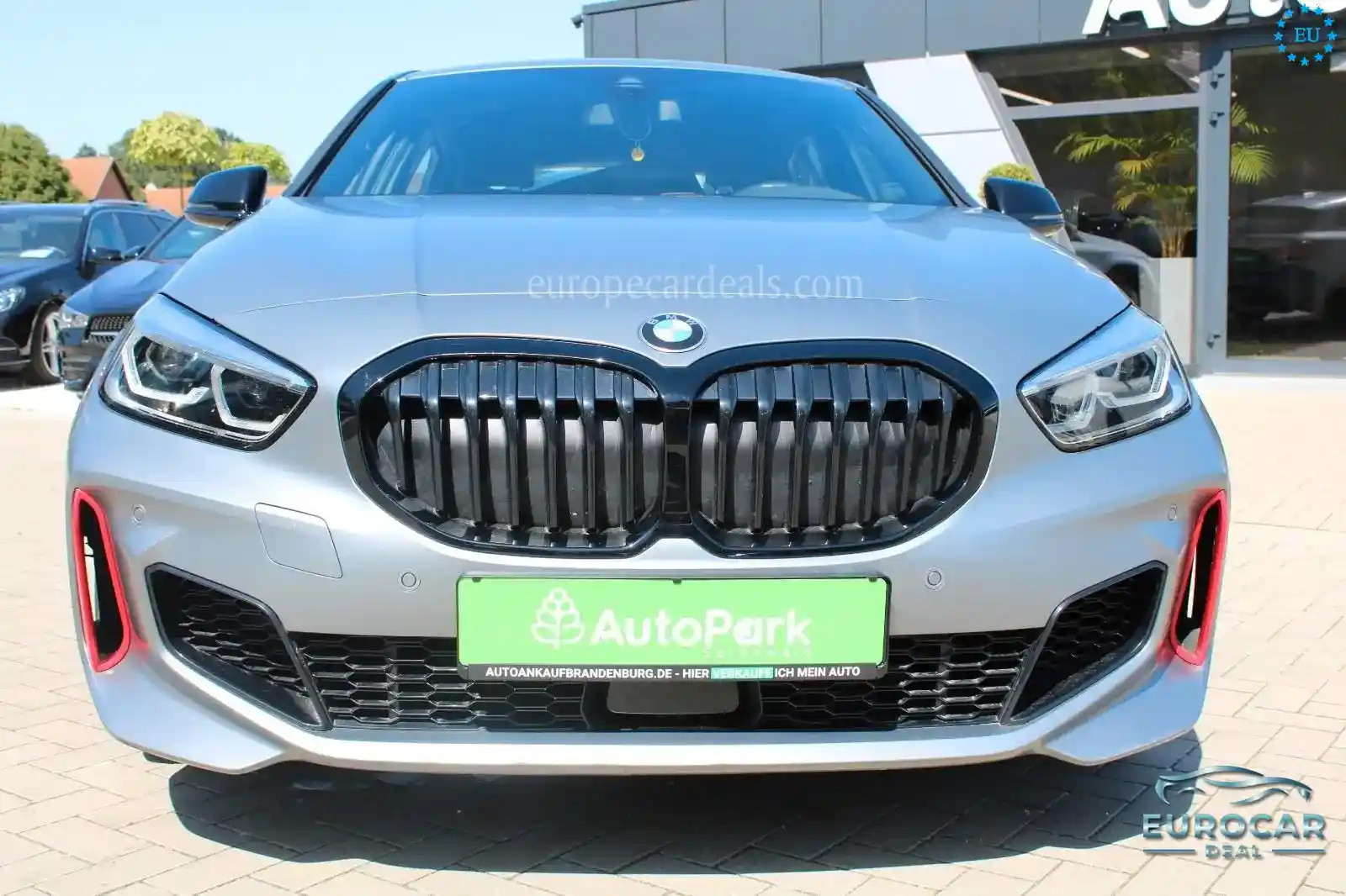 BMW 128