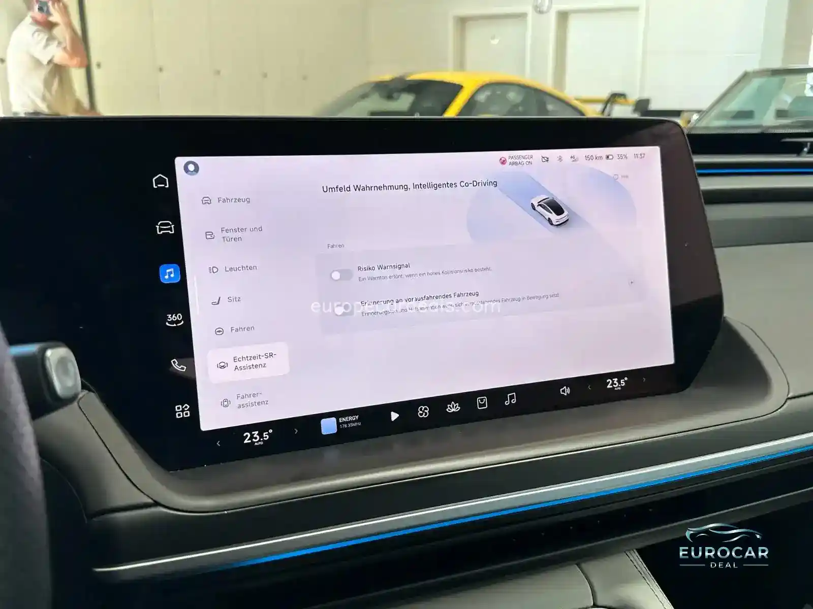 XPENG P7