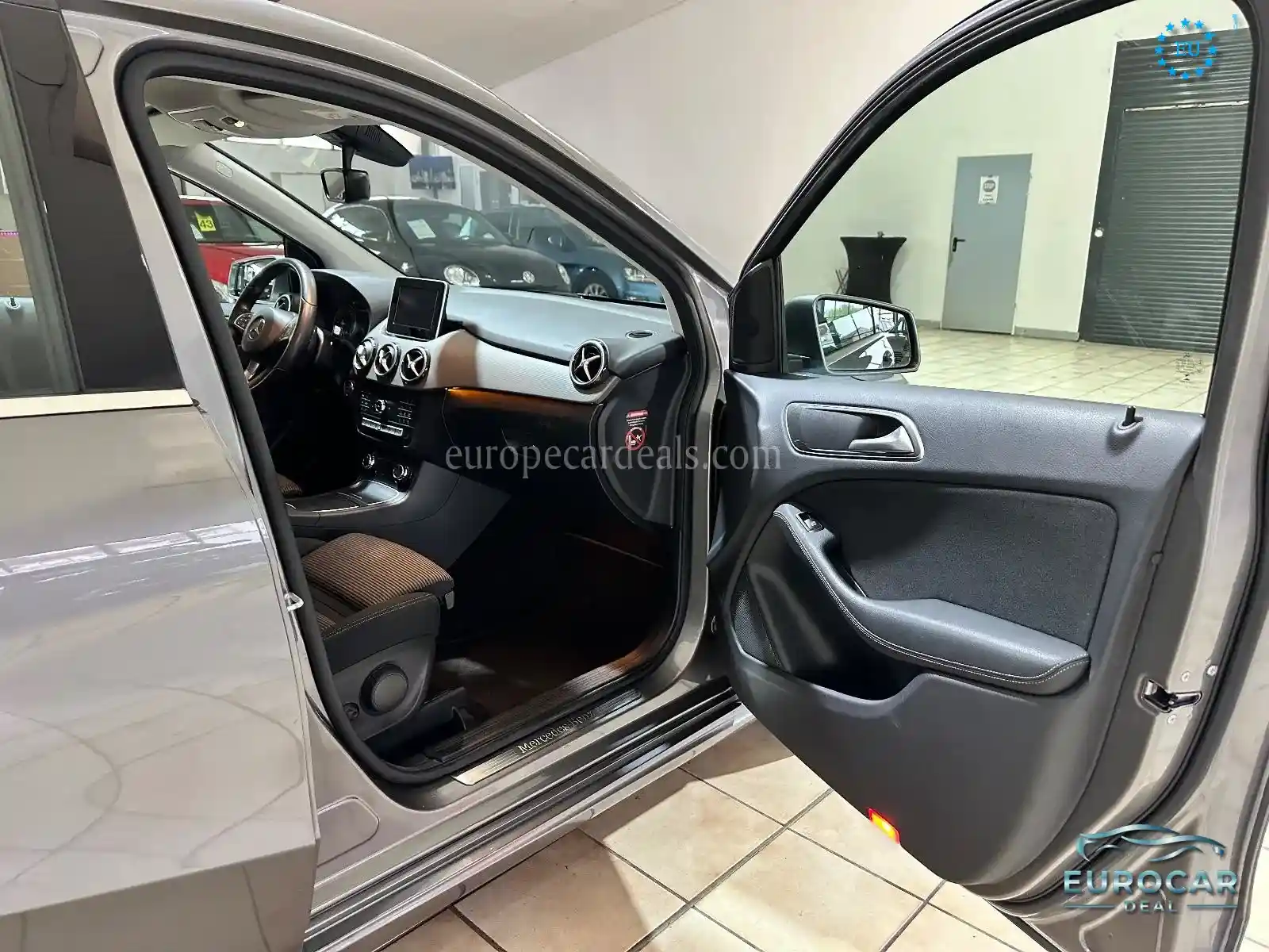 Mercedes-Benz B 220