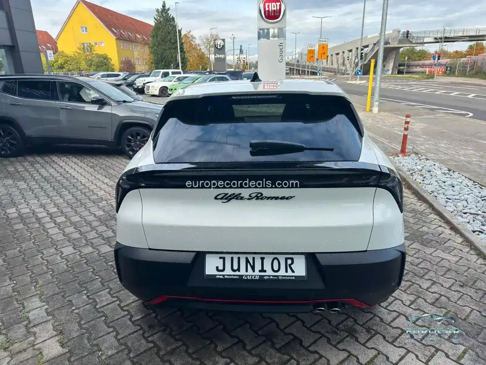 Alfa Romeo Junior