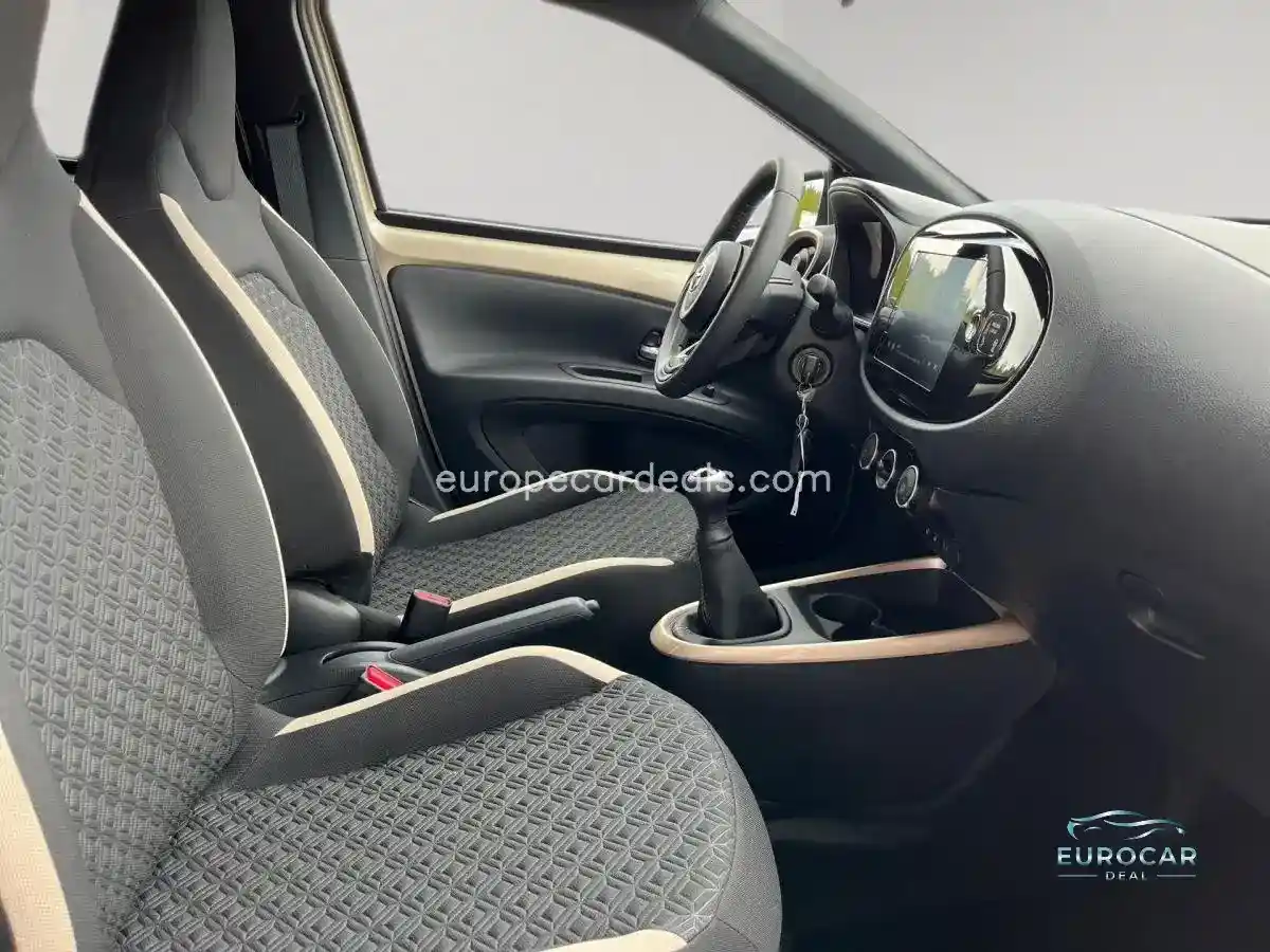 Toyota Aygo (X)