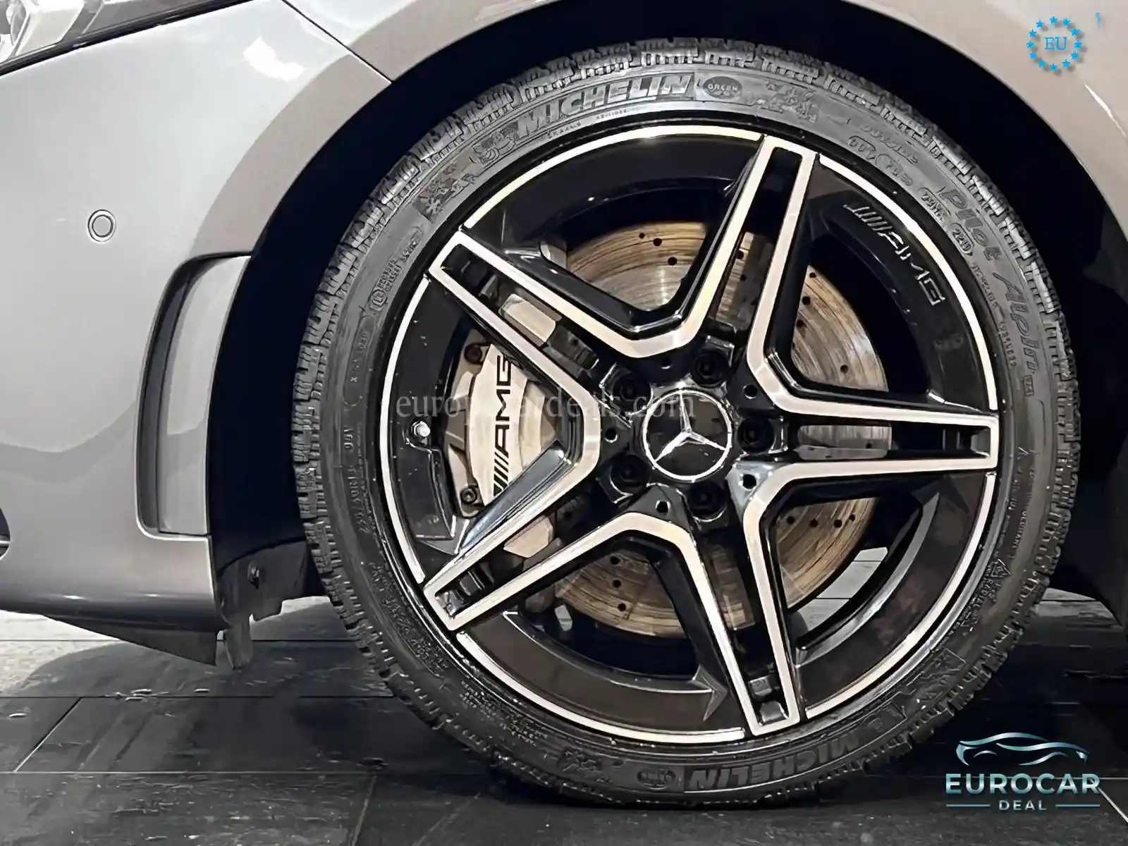 Mercedes-Benz A 35 AMG