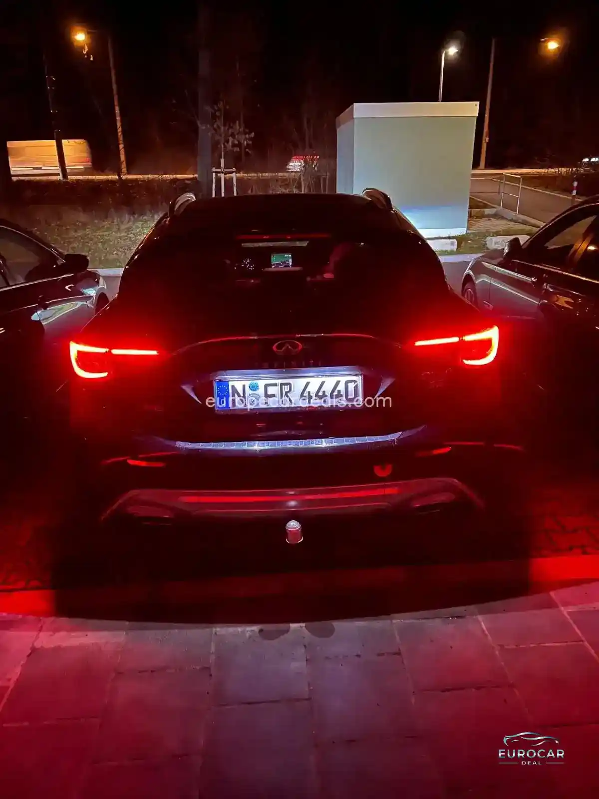 Infiniti QX30