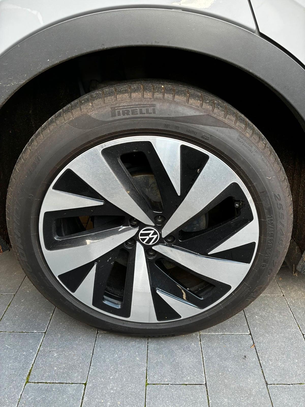Volkswagen ID.5