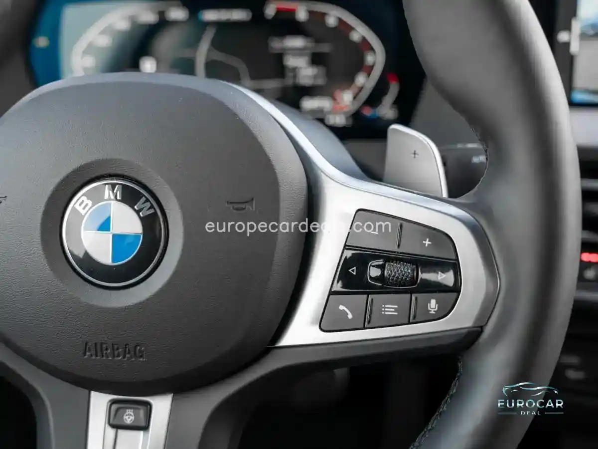 BMW M235