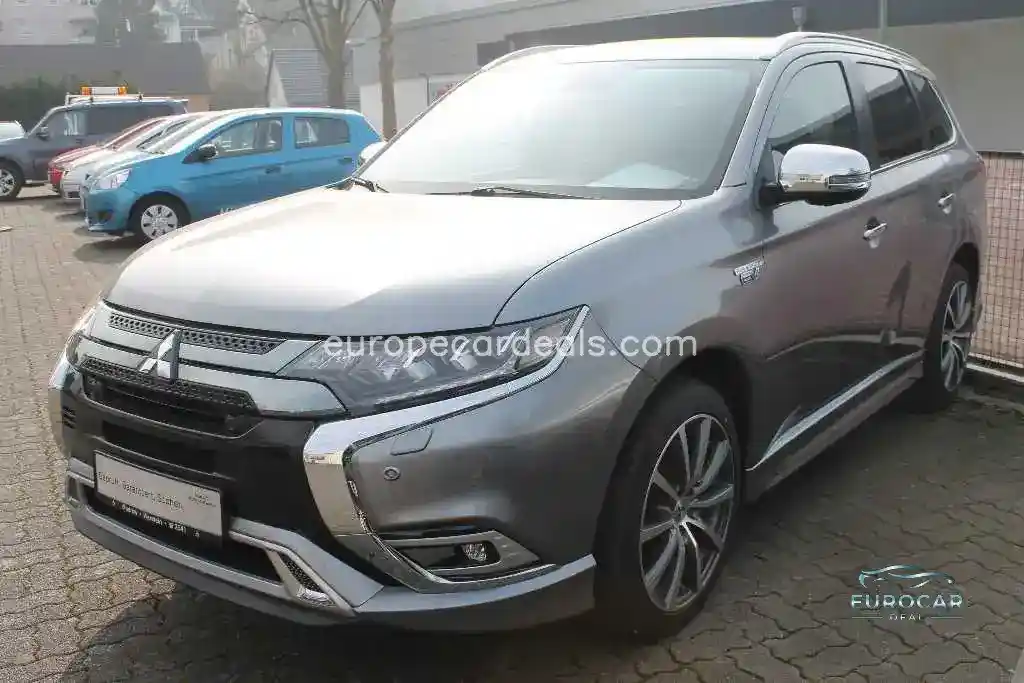 Mitsubishi Plug-in Hybrid Outlander