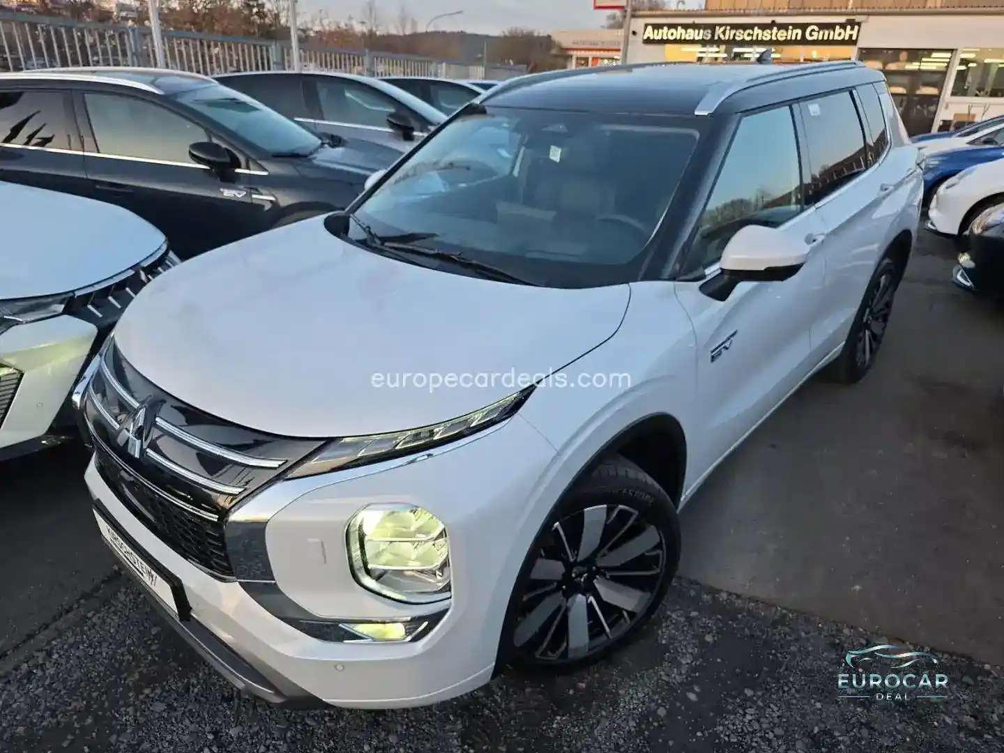 Mitsubishi Plug-in Hybrid Outlander