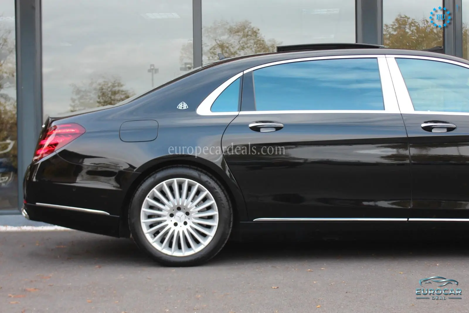 Mercedes-Benz S 560