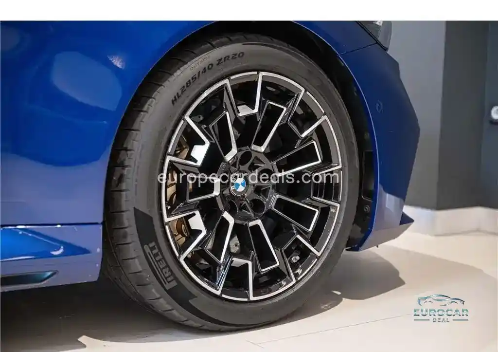 BMW M5