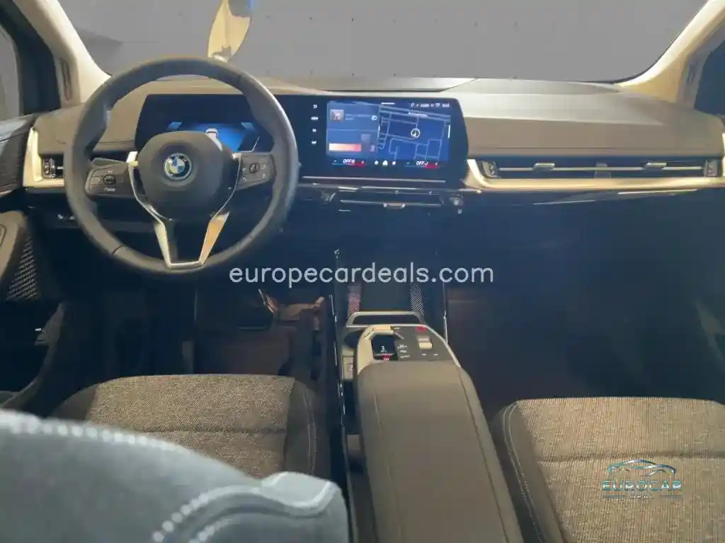 BMW 230