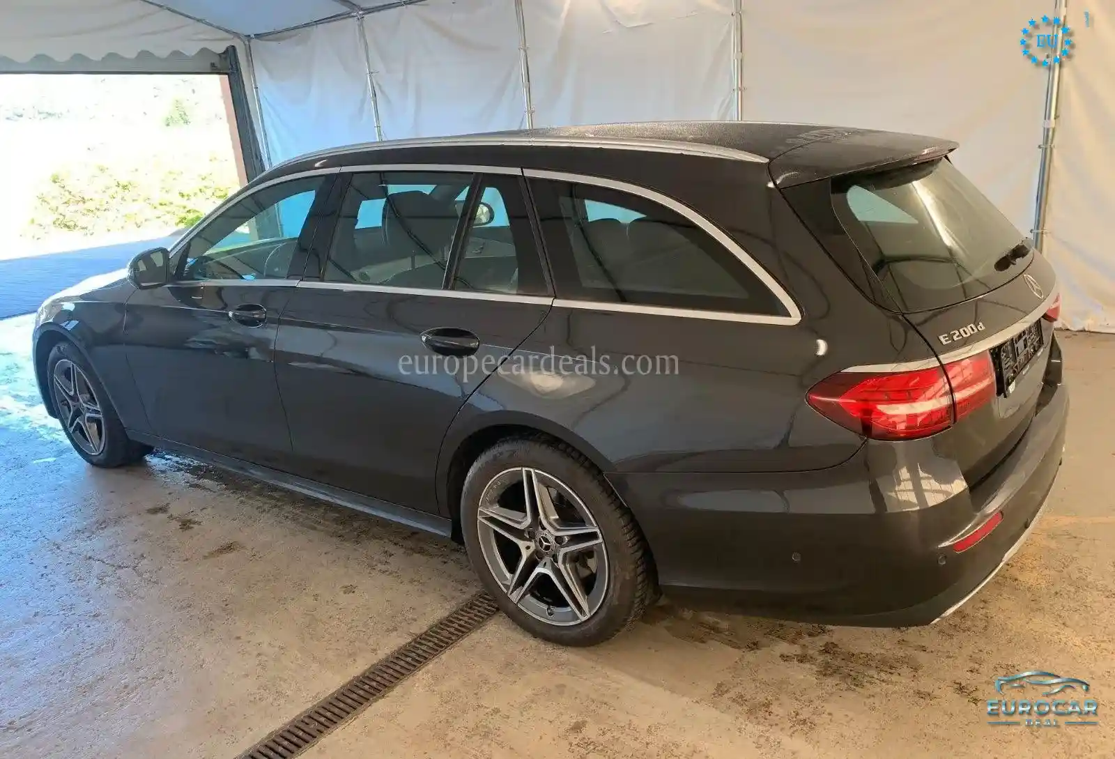 Mercedes-Benz E 200