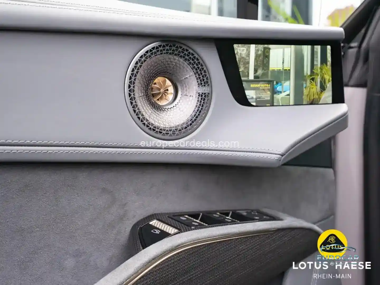 Lotus Eletre