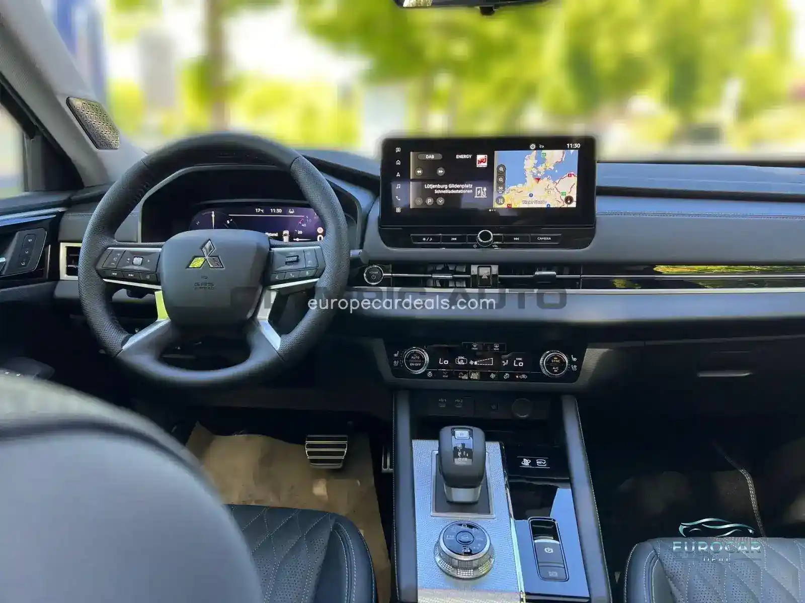 Mitsubishi Plug-in Hybrid Outlander
