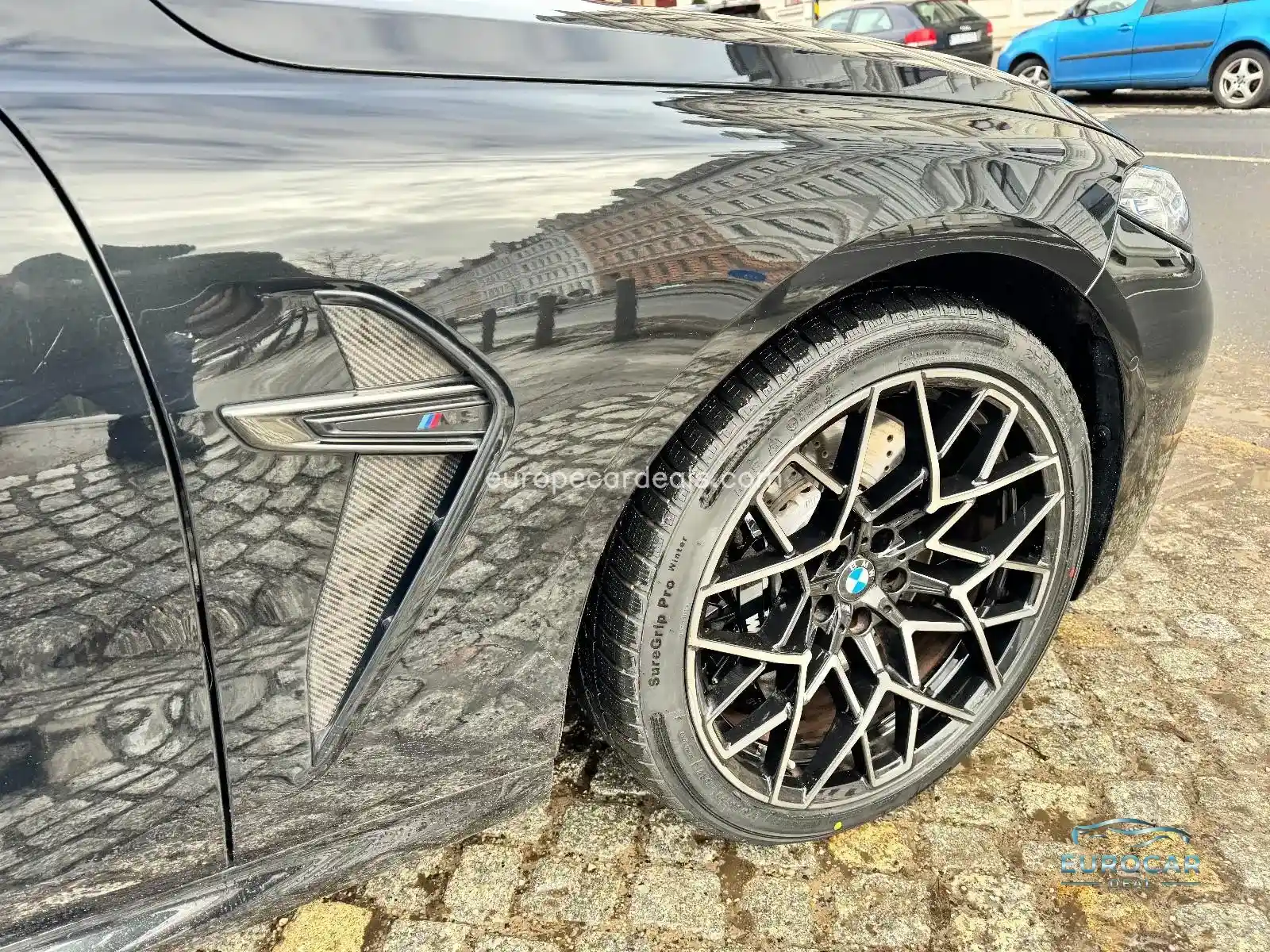 BMW M8