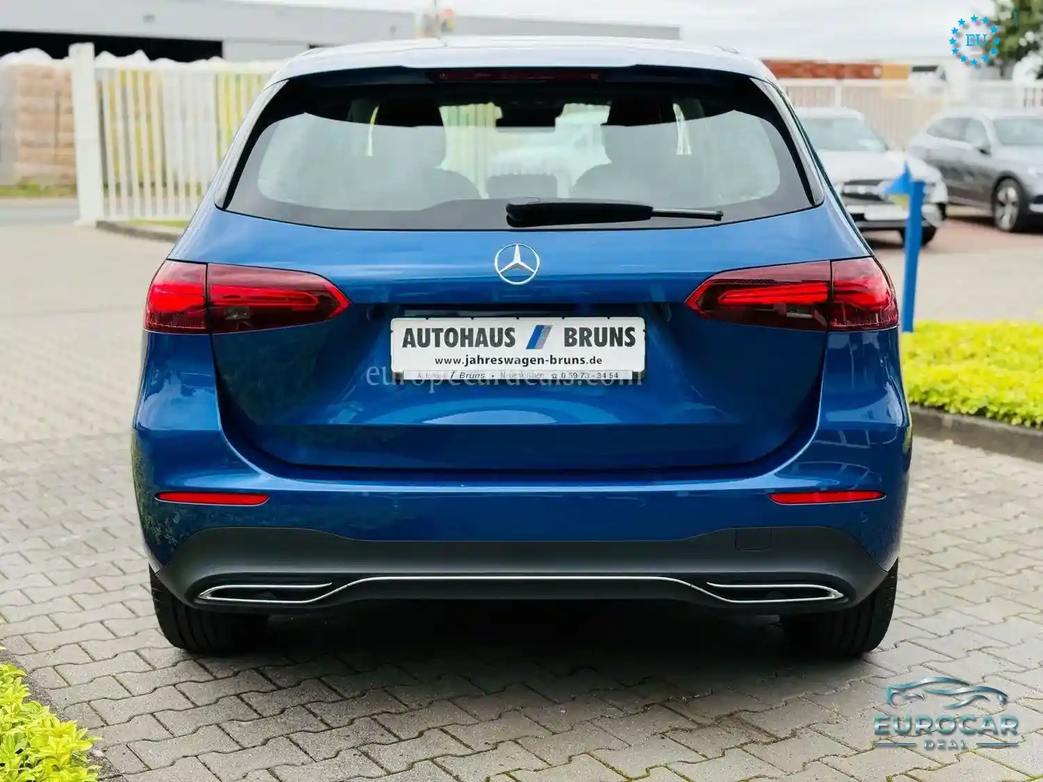 Mercedes-Benz B 200