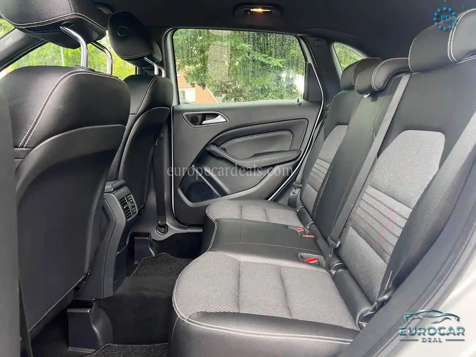 Mercedes-Benz B 220
