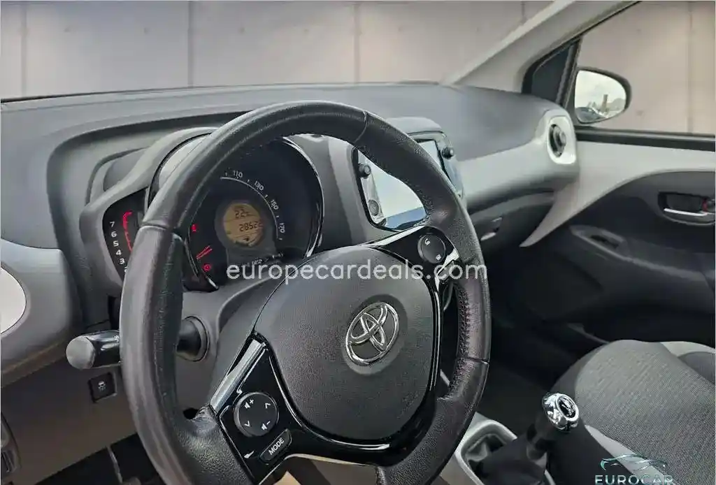 Toyota Aygo (X)