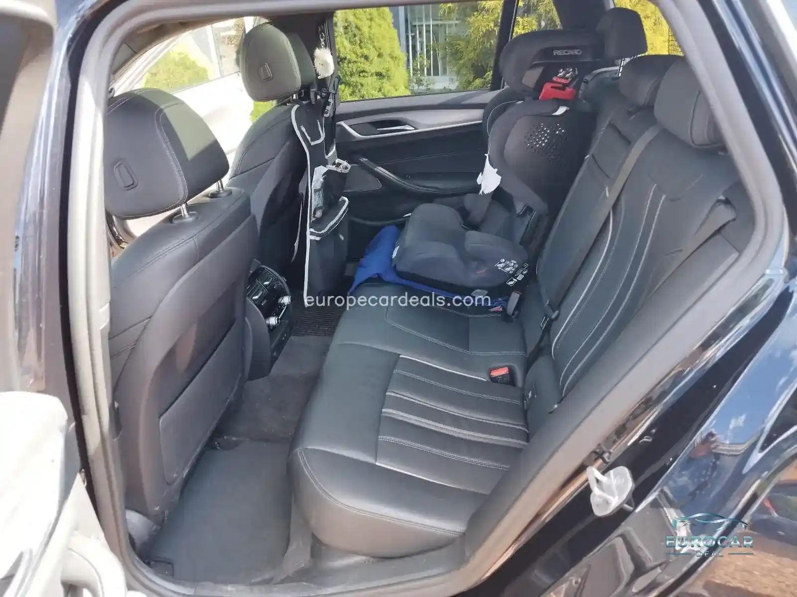 BMW M550
