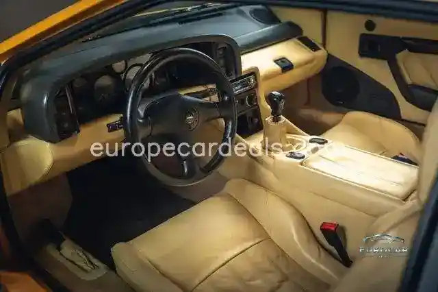 Lotus Esprit