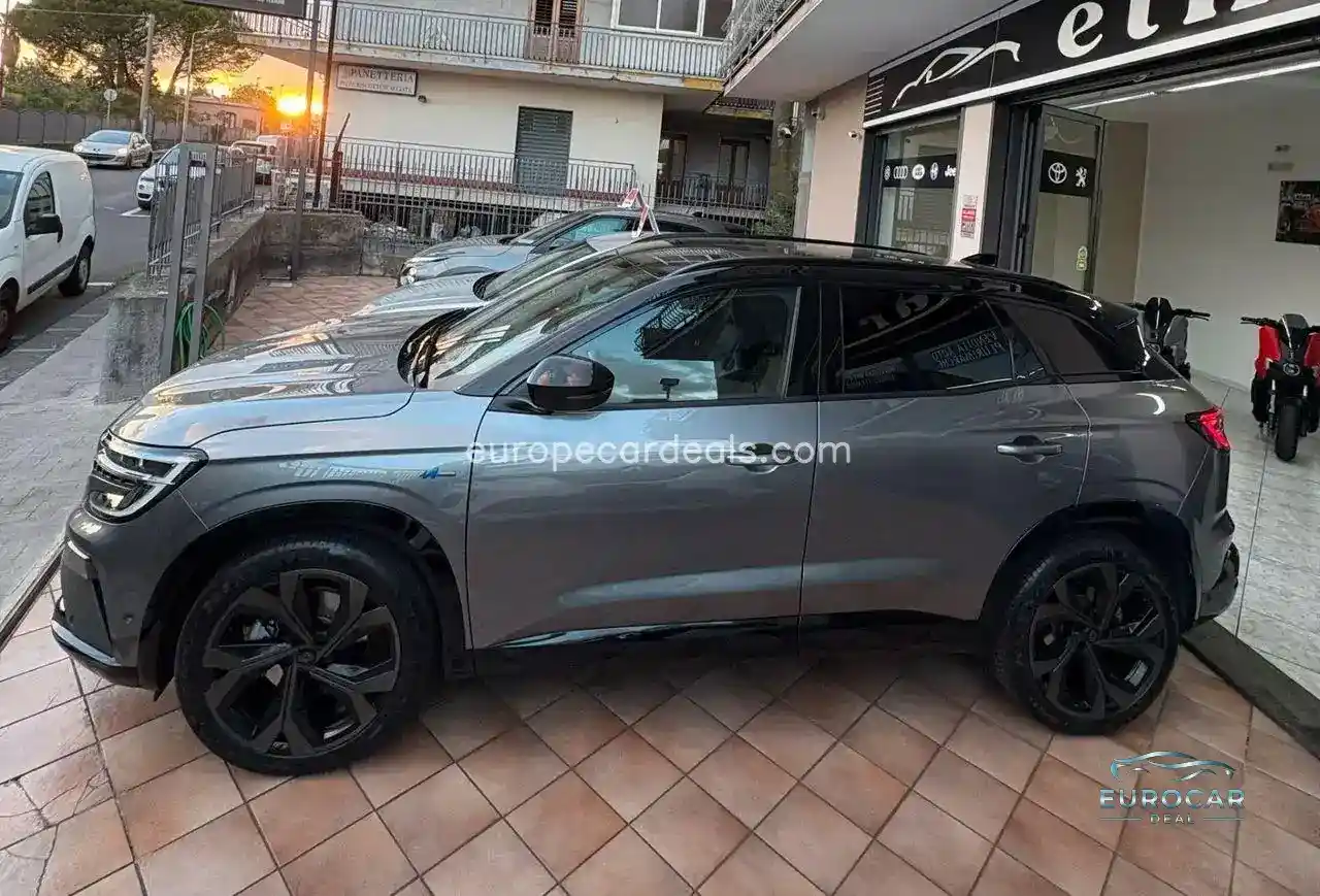 Renault Alaskan