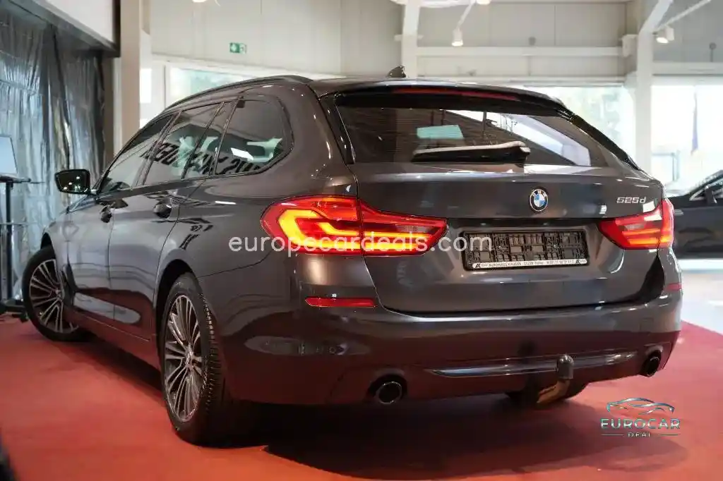 BMW 525