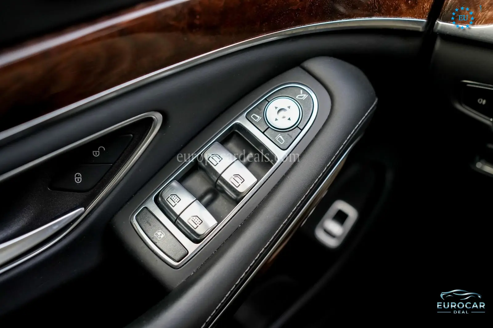 Mercedes-Benz S 560