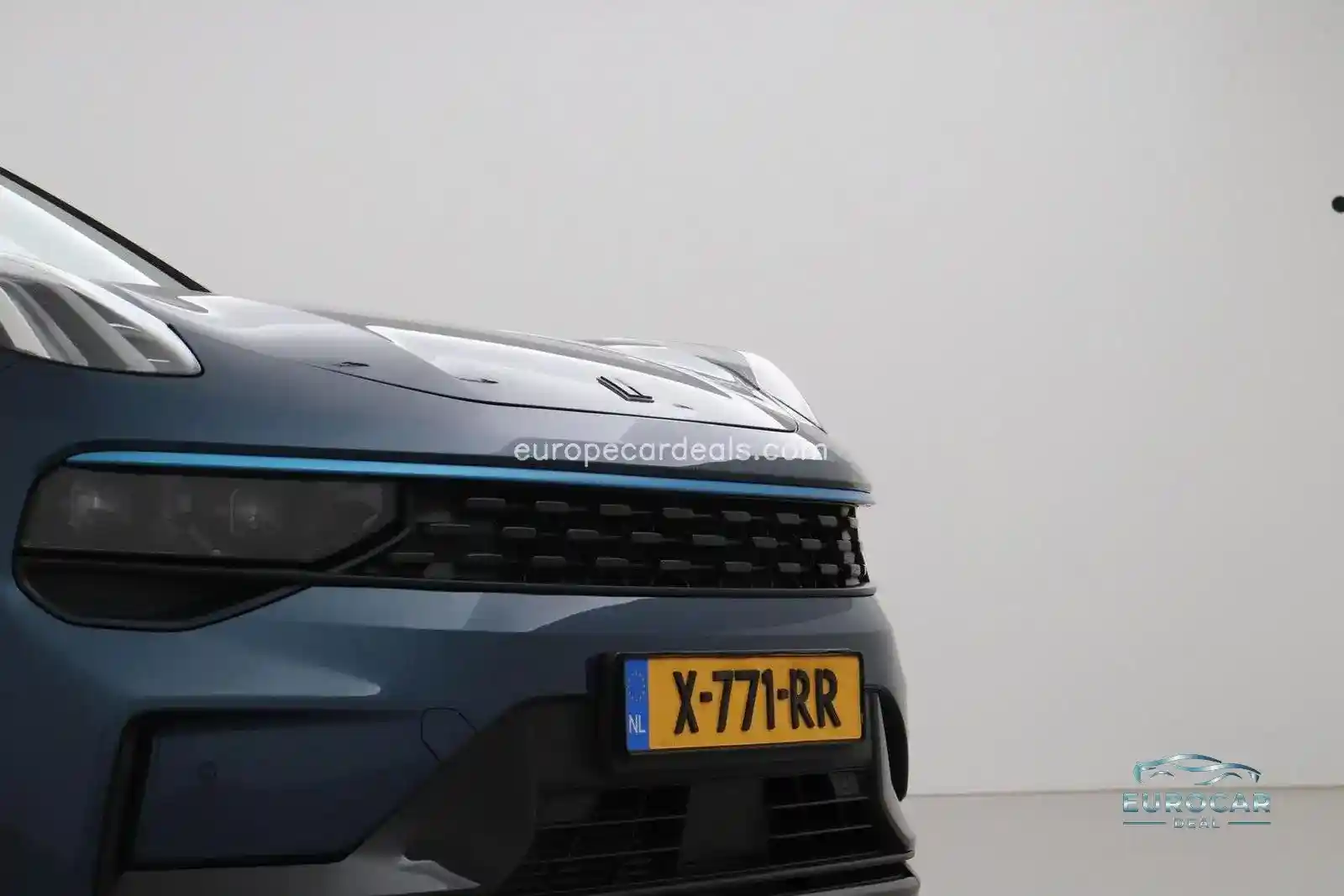 Lynk&Co 01