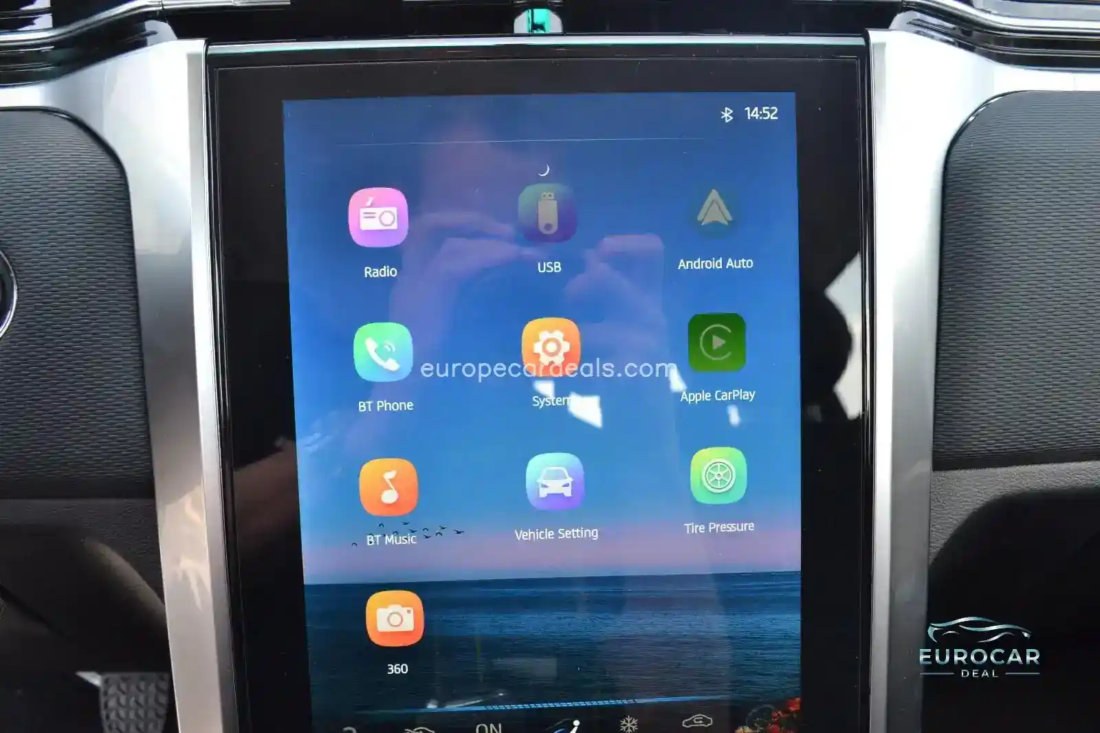 JAC 8 Pro