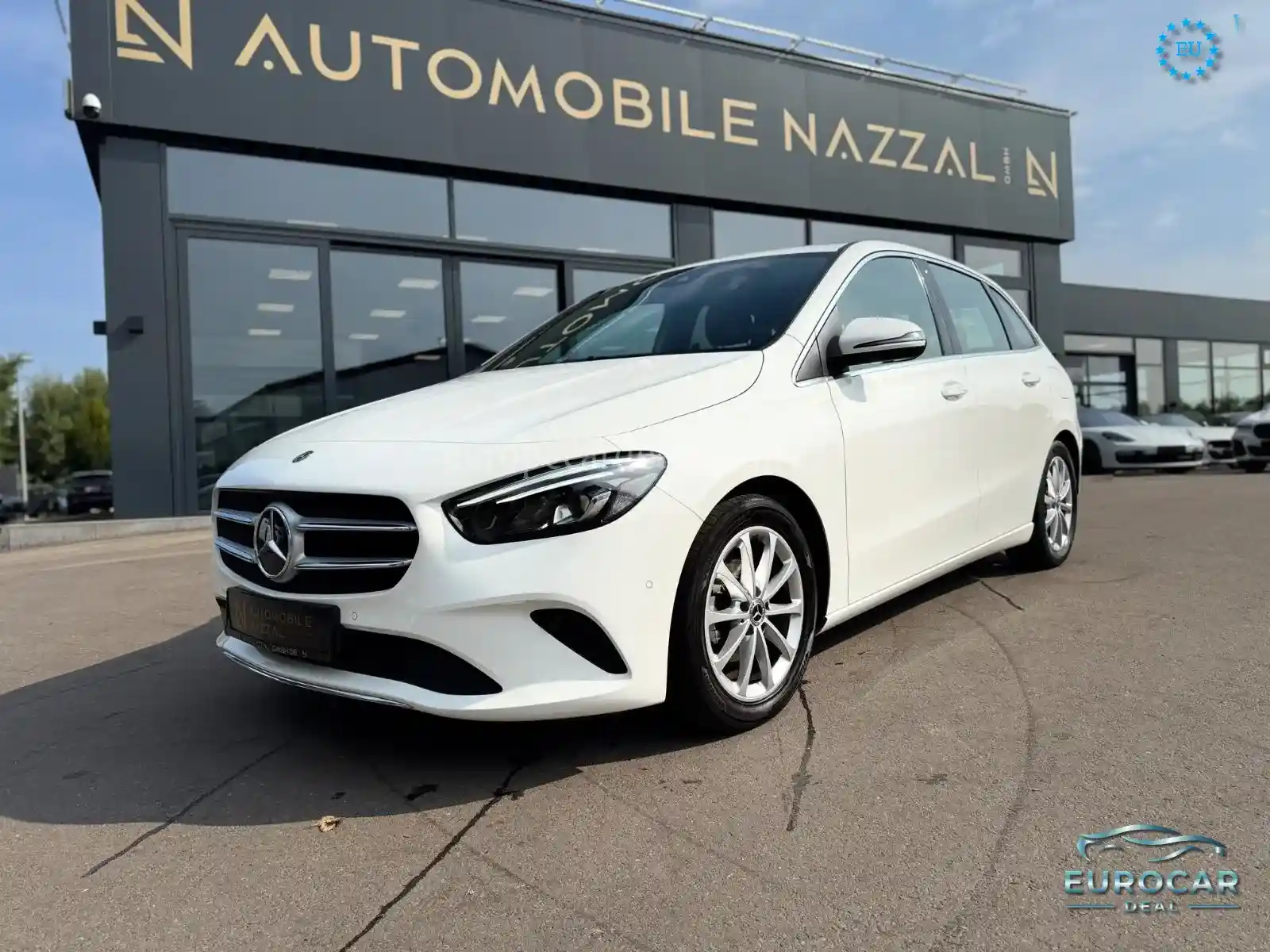 Mercedes-Benz B 180