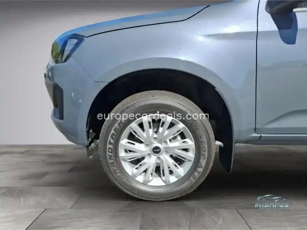 1.9 TD Double Cab LS 163PS 6-AT 4X4 AHK 5