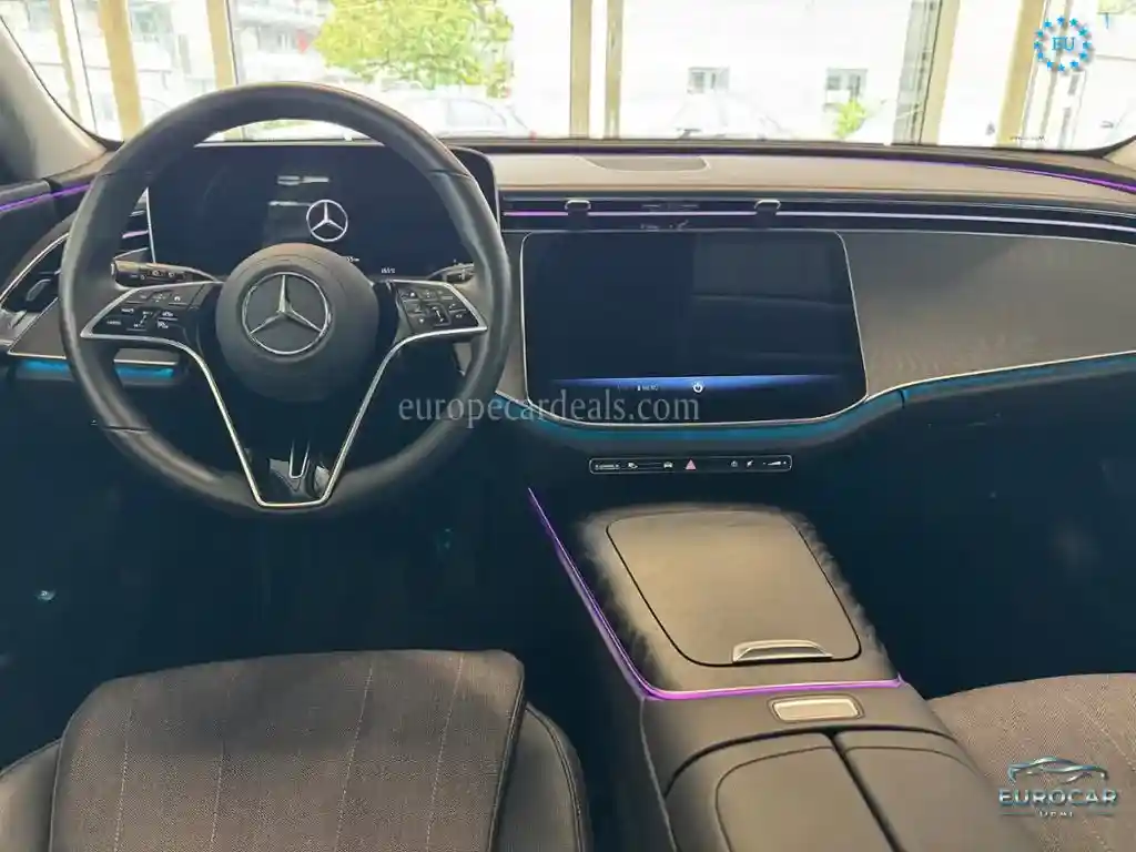 Mercedes-Benz E 220