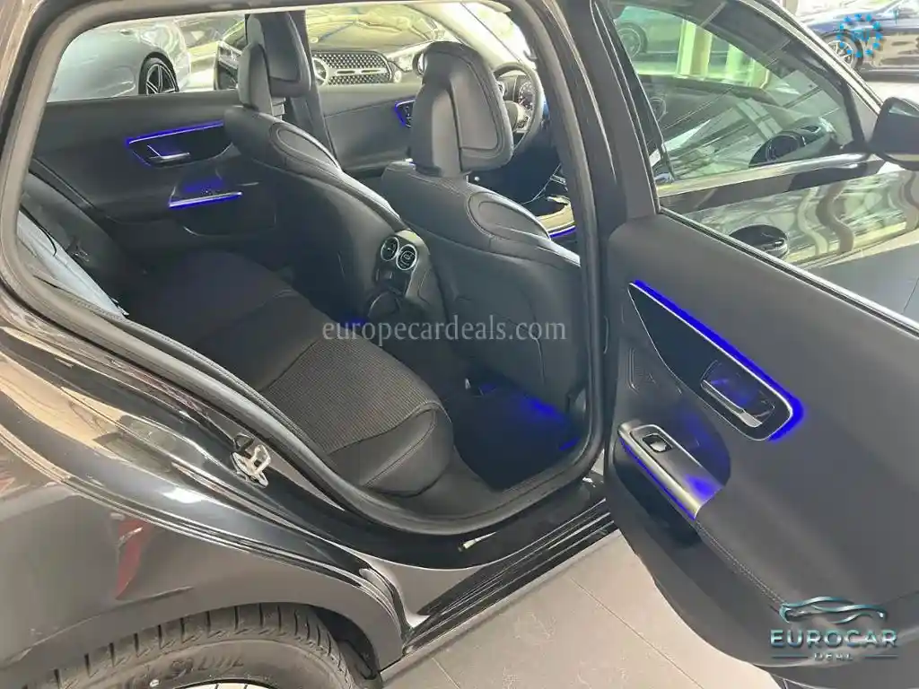 Mercedes-Benz C 220