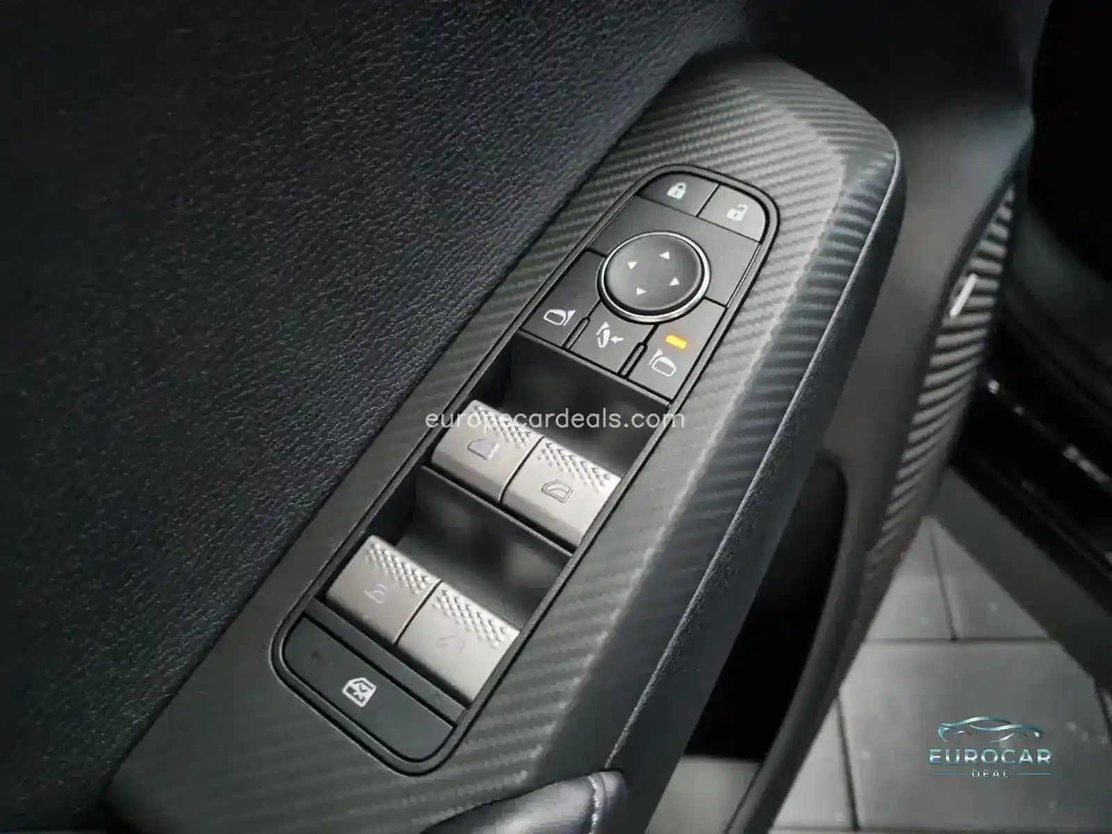 Mitsubishi Plug-in Hybrid Outlander