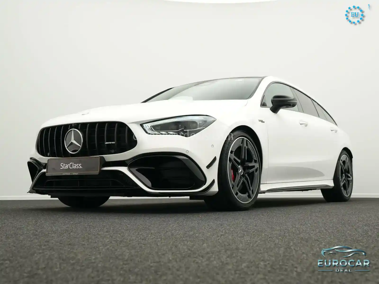 Mercedes-Benz CLA 45 AMG Shooting Brake