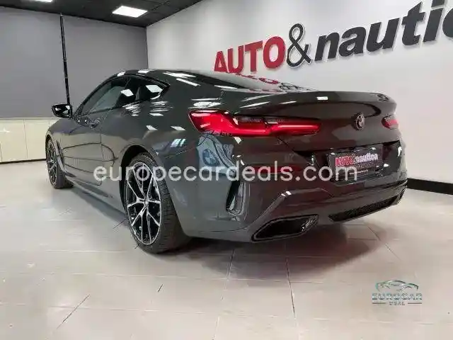 BMW 840