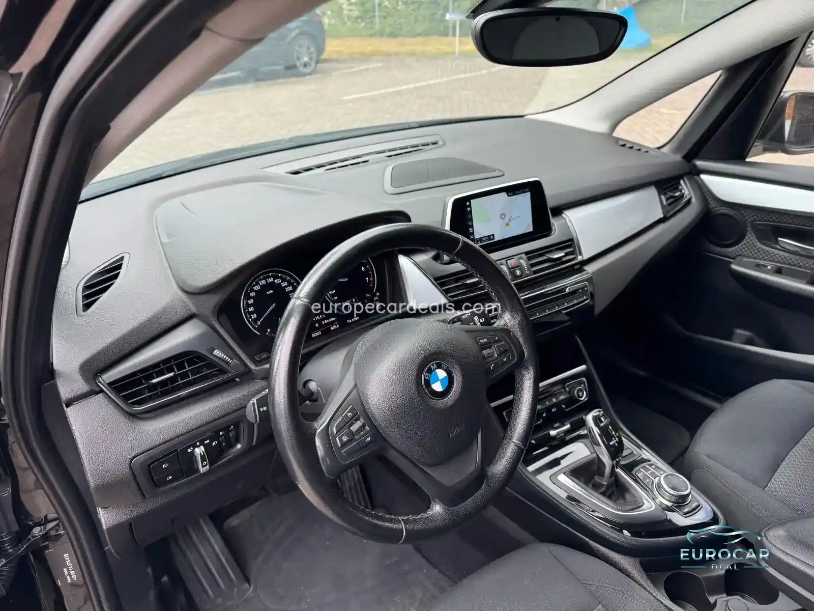 BMW 218