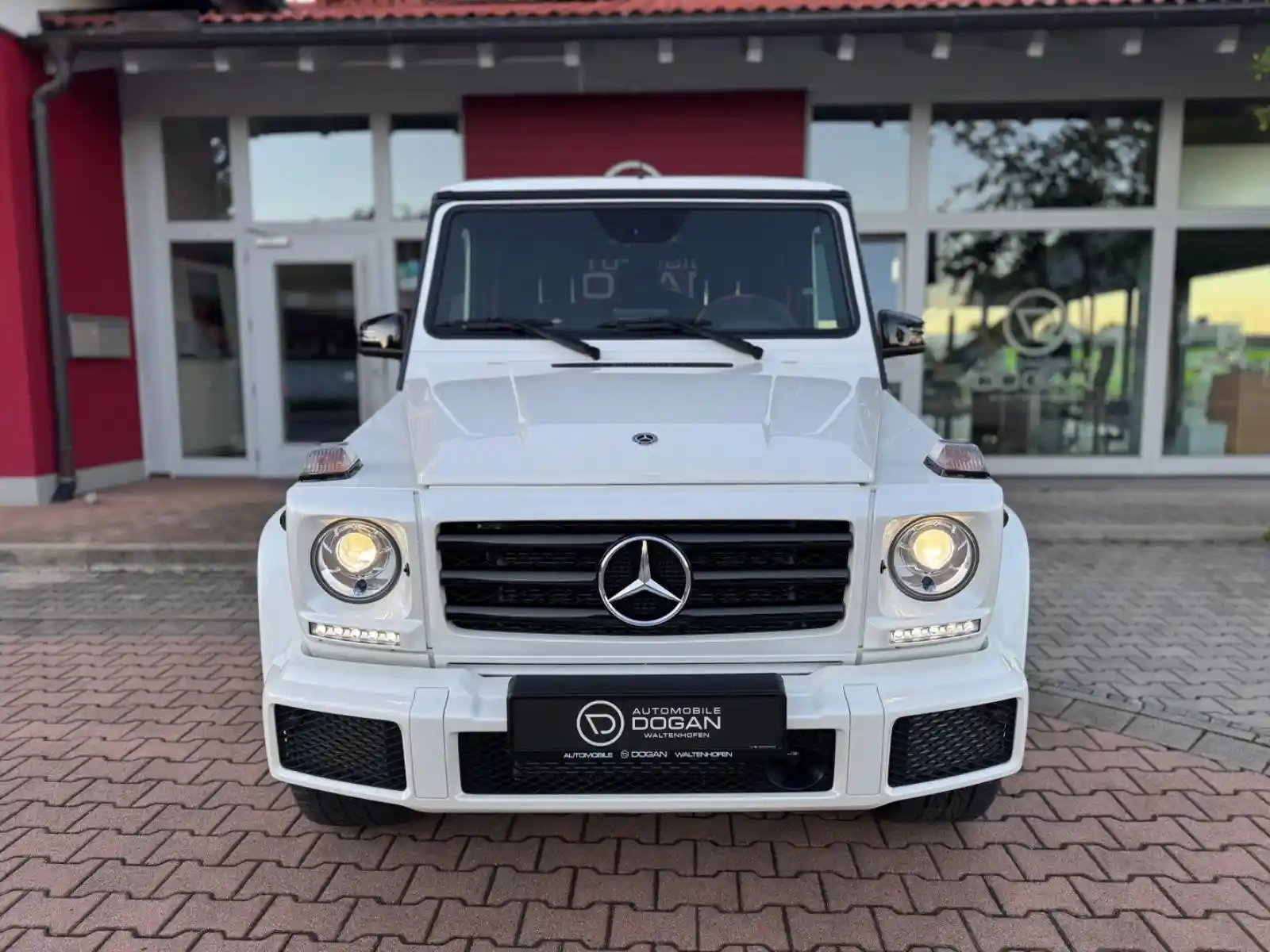 Mercedes-Benz G 500