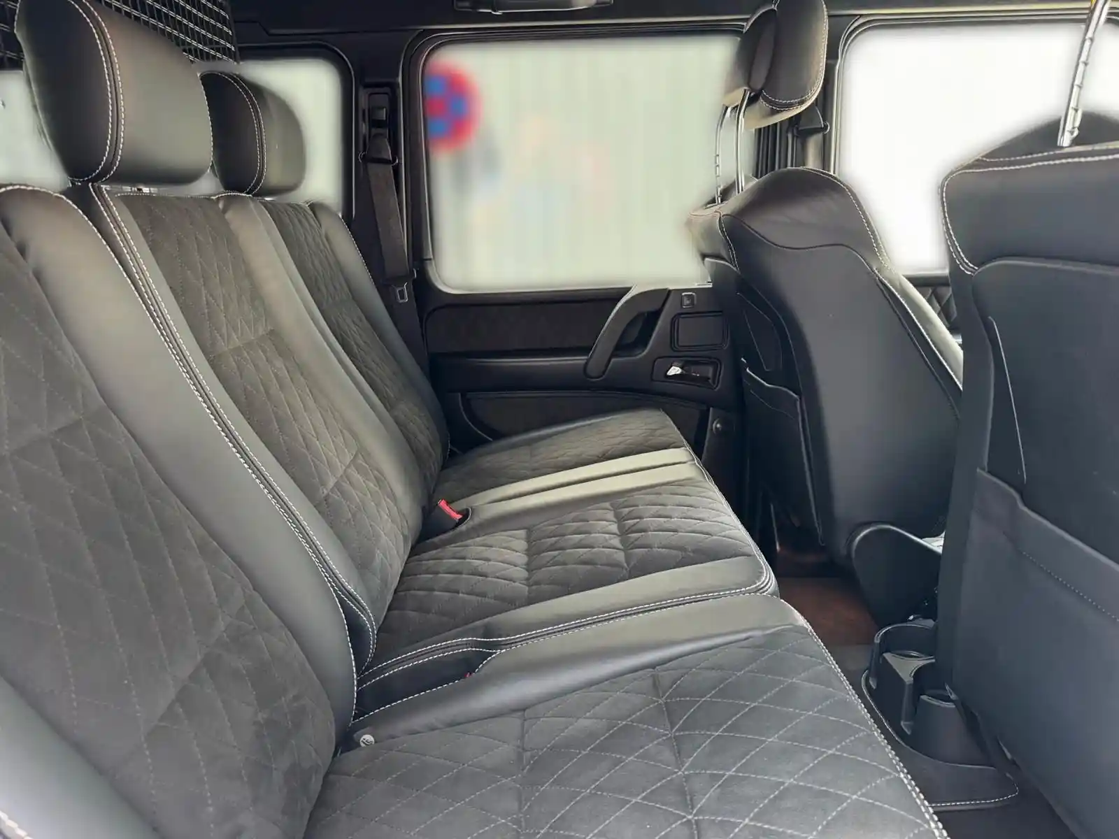 Mercedes-Benz G 500