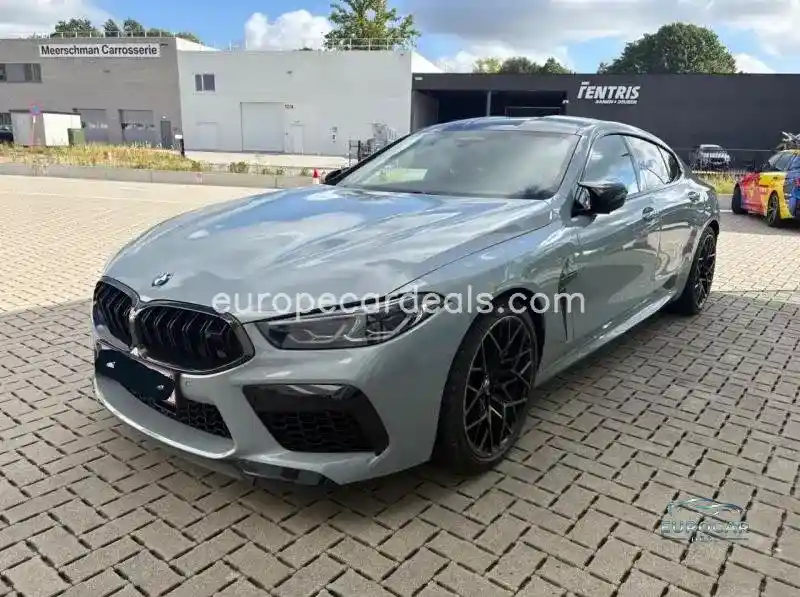 BMW M8