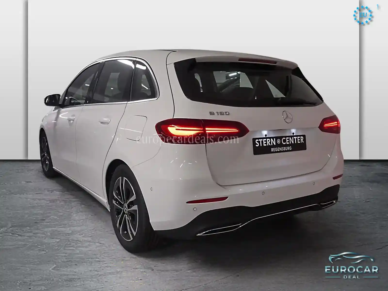Mercedes-Benz B 180