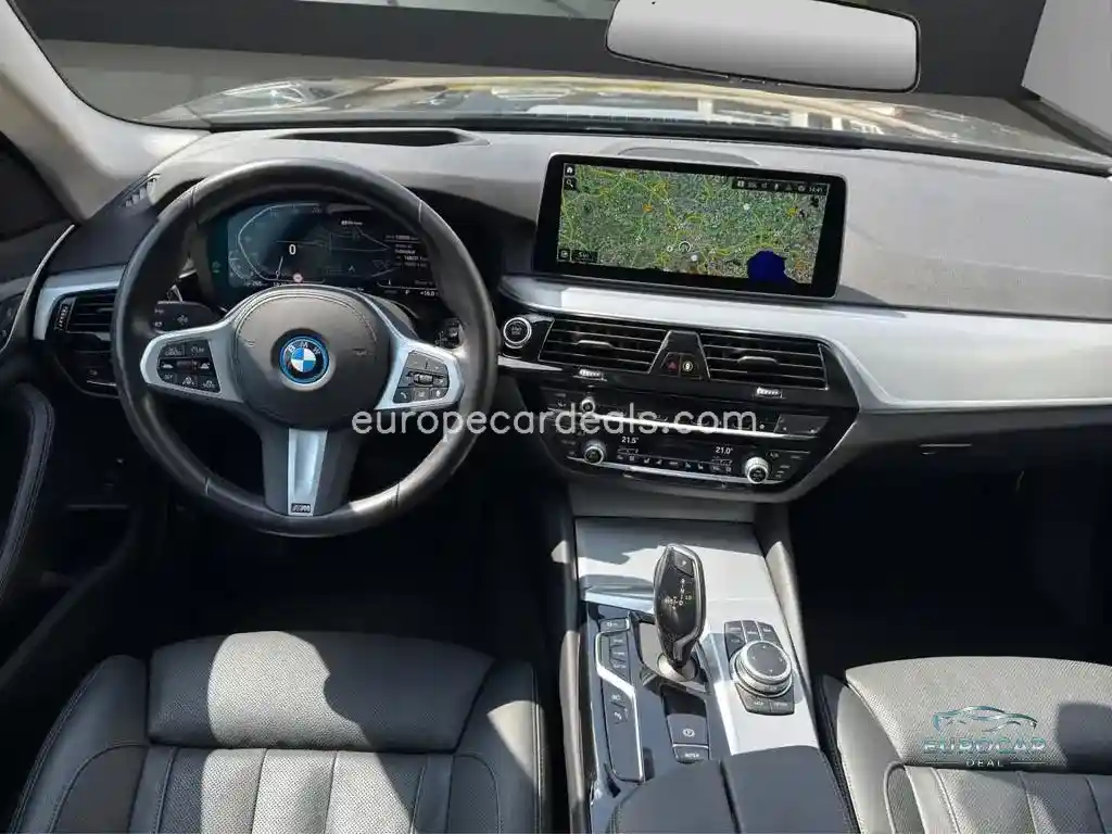 BMW 530