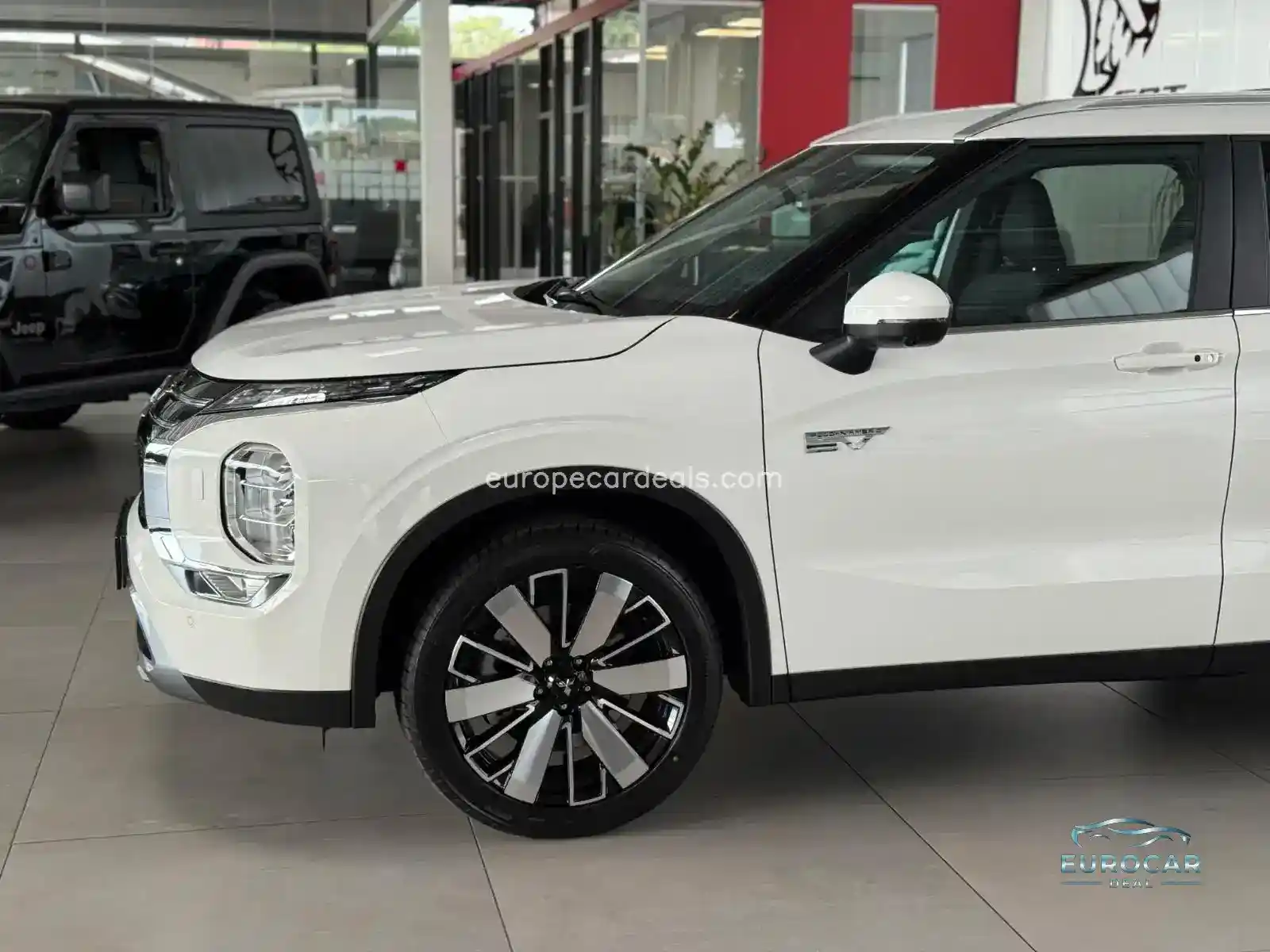 Mitsubishi Plug-in Hybrid Outlander