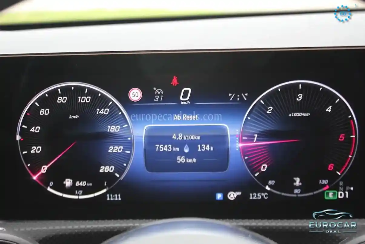 Mercedes-Benz CLA 180